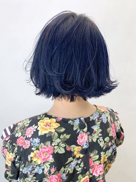 アイティー バイ アルバム 浦和店(IT by ALBUM) ブルージュボブ_ハイライトカラーオリーブカラー_ba243022