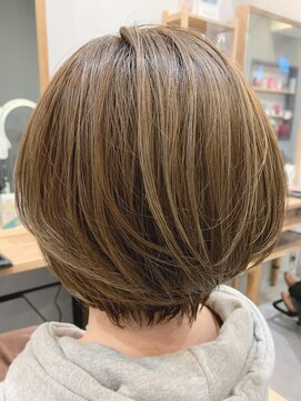 グラッシー センター北店(GLASSI) 美シルエット耳かけイメチェンフォギーベージュ◎