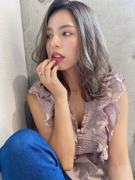 ルービック 枚方(Rubik's) 大人かわいいフェザーバング_透明感グレージュ