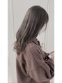 サイ(sai)&nbsp;赤みのないグレージュカラー大人気です