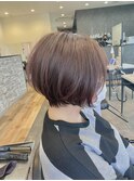ショートボブ