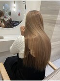 パールベージュ