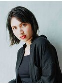 大人の切りっぱなしボブ