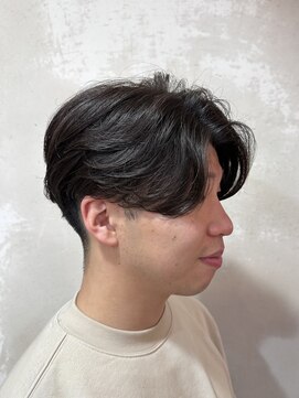 エイミーバイアフロート(amie by afloat) 【伊藤指名限定】刈り上げセンターパート