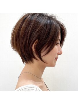 ブロン(BLANC) 大人ショートヘア/ショートボブ/30代40代50代ヘアスタイル