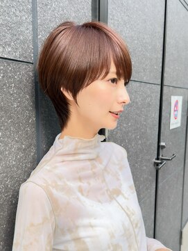 ハルキミナト ジャパン トウキョウ(HARUKI MINATO japan TOKYO) 20代30代40代50代耳かけショート前髪なしハンサムショートカット