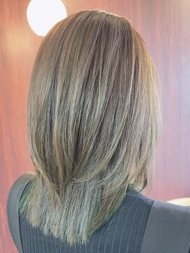 ヘアメイク ウエニ 上本町(HAIR MAKE UE2) 大人のデザインカラー♪インナーカラーでおしゃれに