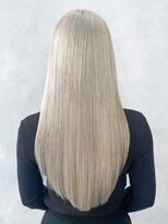 アルバム 池袋(ALBUM)&nbsp;似合わせカットホワイトブロンドメルティカラー_ba493011