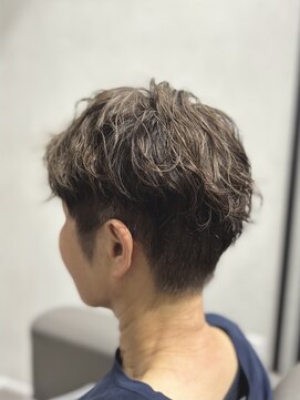 サロンドクオリア(Salon de Qualia) 刈り上げ/マッシュ/パーマ