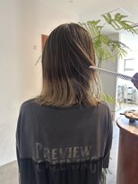 デン(den)&nbsp;裾ブリーチカラー