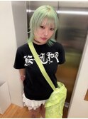 レイヤーウルフカット/グリーンカラー