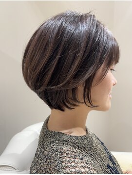 ロエル(ROEL) 立体ショートボブ+イルミナカラー