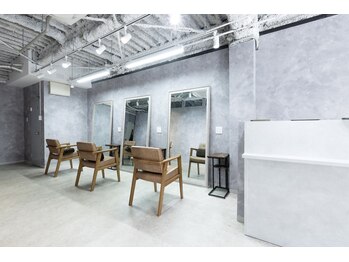 Roy 梅田 髪質改善 【ロイ】