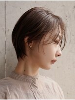 ヨーク(YOKE)&nbsp;ハンサムショートシースルーベージュグレージュボブ20代30代40代