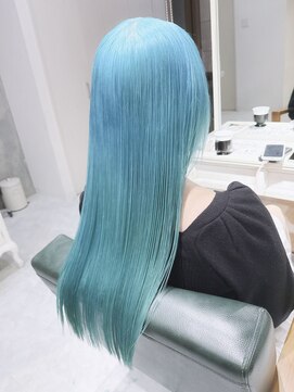 水色ブルーアッシュダブルカラーデザインカラーブリーチ