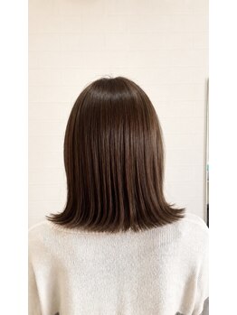 フリーヘアープラス(Free Hair+)の写真/【豊橋】パサつき・広がりなど一人ひとりの髪のお悩みに寄り添い、触れたくなるうるツヤ美髪へ。