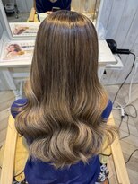 オリ(Oli)&nbsp;フルハイライト×プレトワグレージュ