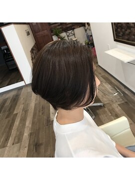 リンドヘアー(Lindo hair) モカグレージュ×ボブ