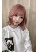 ピンクベージュ