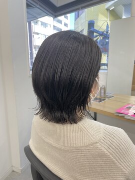 エイト 恵比寿店(EIGHT ebisu) アッシュベージュ外ハネミディアムボブ