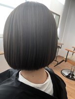 ミリ(milli)&nbsp;切りっぱなしボブ