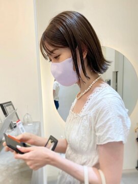 ヒュージ 三軒茶屋(huge) 外ハネボブ_ニュアンスカラー_ベージュ