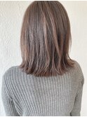 大人可愛い20代30代40代小顔ウルフレイヤー切りっぱなしボブ