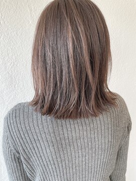 チュールバイグラッド(ture by glad) 大人可愛い20代30代40代小顔ウルフレイヤー切りっぱなしボブ