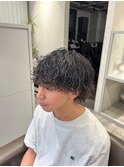 美シルエットの綺麗な波巻きパーマ
