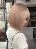 9501渋谷ブロンドホワトアッシュハイトーンカラーレイヤーボブ