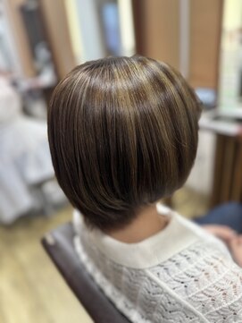 アローズ(arose) 白髪もなくして、艶のある髪に！劇的イメチェンヘアー