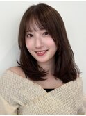 顔周りレイヤーカットグレージュカラーくびれボブベージュカラー