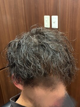 ヒロギンザ 御徒町店(HIRO GINZA) 縦落ちツイストスパイラルパーマ