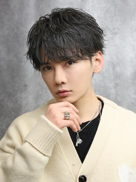 リップス 吉祥寺店 (LIPPS) フェザーショート ラウンドマッシュ