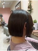 切りっぱなしミニボブ