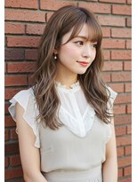 フルショウ 小牧(FURUSHO)&nbsp;くすみベージュナチュラルウェーブロングシースルーバング