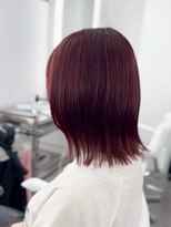 イロウ 山口どうもん店(IROW) 切りっぱなしボブ/大人ガーリー/赤髪/ブリーチカラー