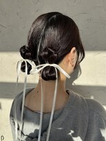 チャルム (Charom)&nbsp;大人かわいいタイトツインシニヨンヘア