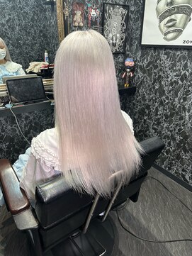 エルシャドール(EL-SHADDOLL) 名古屋でホワイトブリーチが得意な美容師が作るホワイトカラー