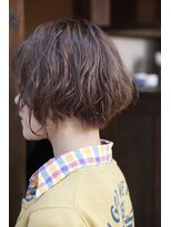 モアムー(Moremuu)&nbsp;レディース　デザインパーマ＆カラー