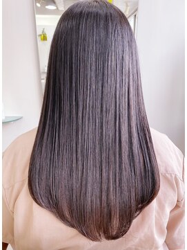 コクェット(coquette) うる艶ストレートヘア♪