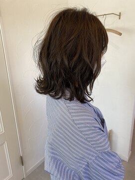 シェノン(chainon) 自然な暗めブラウン