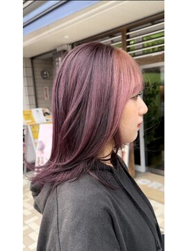 クレア 茅ヶ崎(CREA) ピンクフェイスフレミング