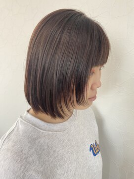 カラハ(Calaha) 顔周りレイヤーボブ