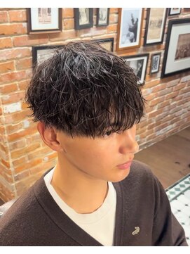 アントレース 東池袋店(UNTRACE) ツイストスパイラルパーマ　メンズ/バーバー/理容室