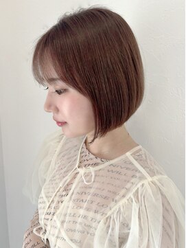 エミュ 伏見 国際センター(emu) 前下がりボブ/切りっぱなしボブ/艶ボブ/ベージュカラー/伏見