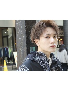 【葛西駅4分】当日予約OK！《眼精疲労ケアにも◎》メンズカット+ヘッドスパ+眉毛カット\5,100