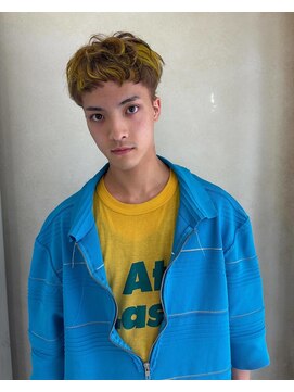 スニップス ダズ(SNIPS DOES) ブランド×イエロー×ブラウンのデザインカラー