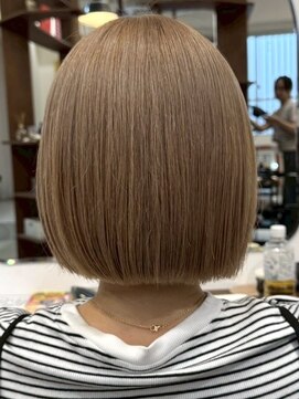 ルイ(ROUIS produced by LUCK 津田沼) ROUIS 津田沼 ミルクティーベージュ