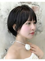 アフロート ルヴア(AFLOAT RUVUA) 【岩田莉奈】ナチュラルレイヤーショートでひし形シルエット新宿